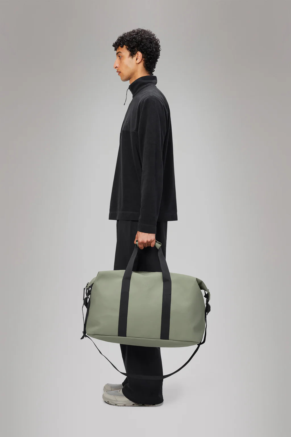 14200 - Hilo weekend bag.