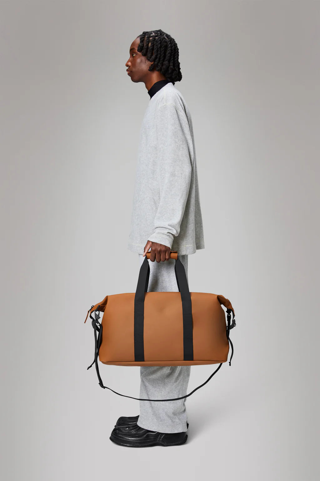 14200 - Hilo weekend bag.