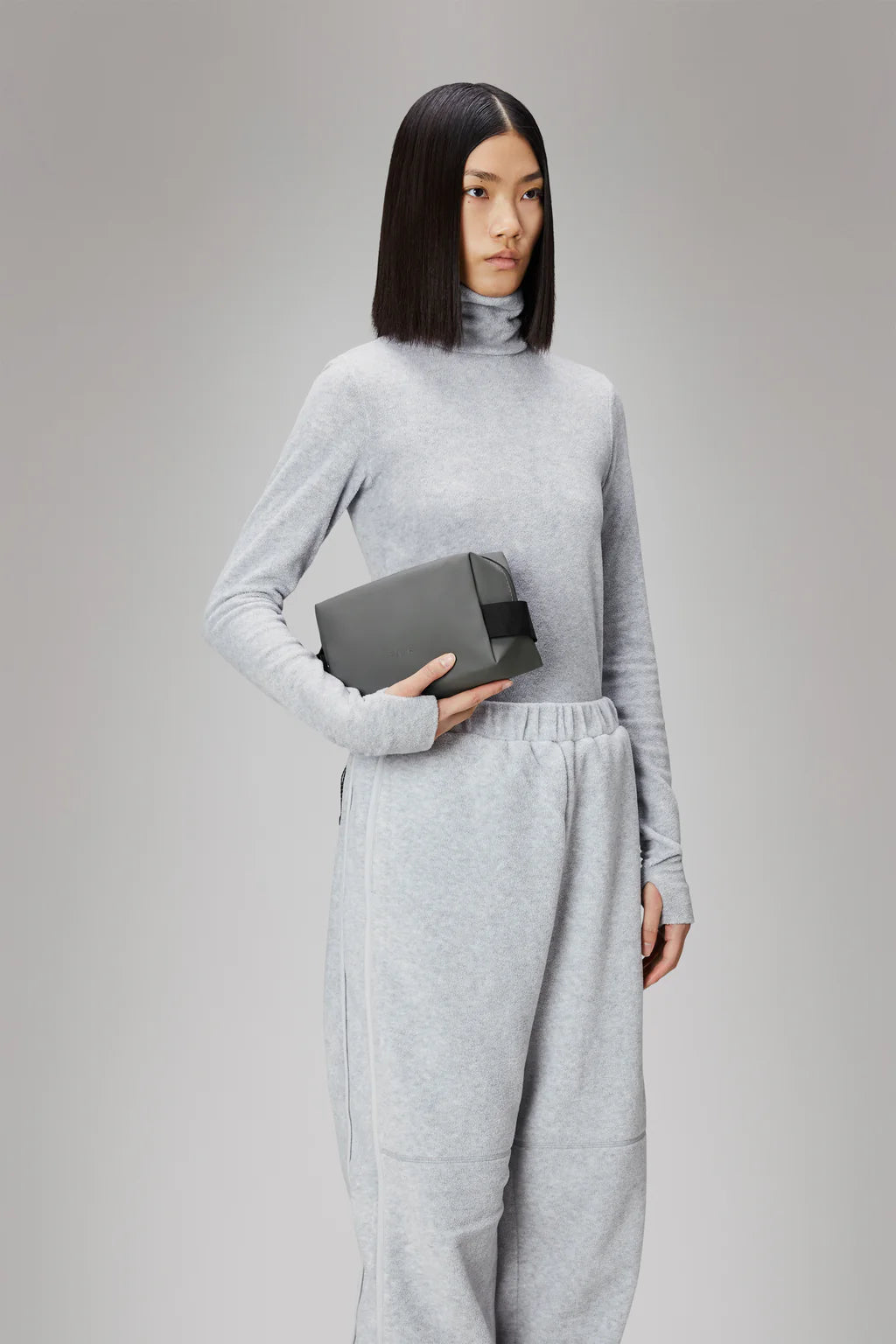 15580 - Wash Bag Small.