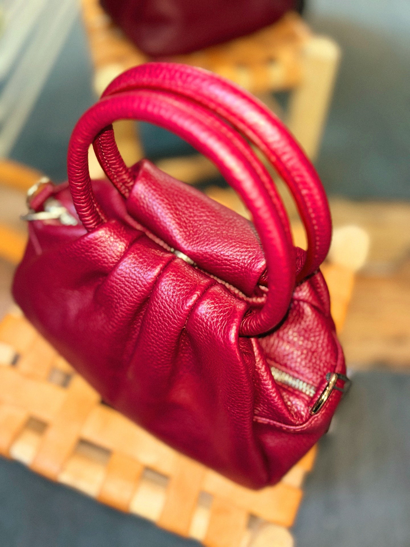 Bolso en piel.