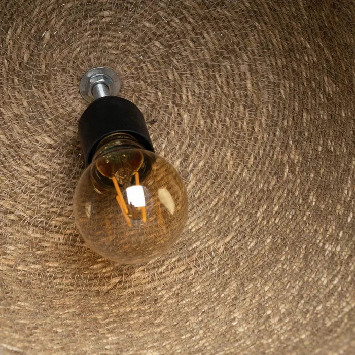 Lámpara fibra natural.