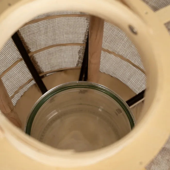 Farol portavelas natural en yute.