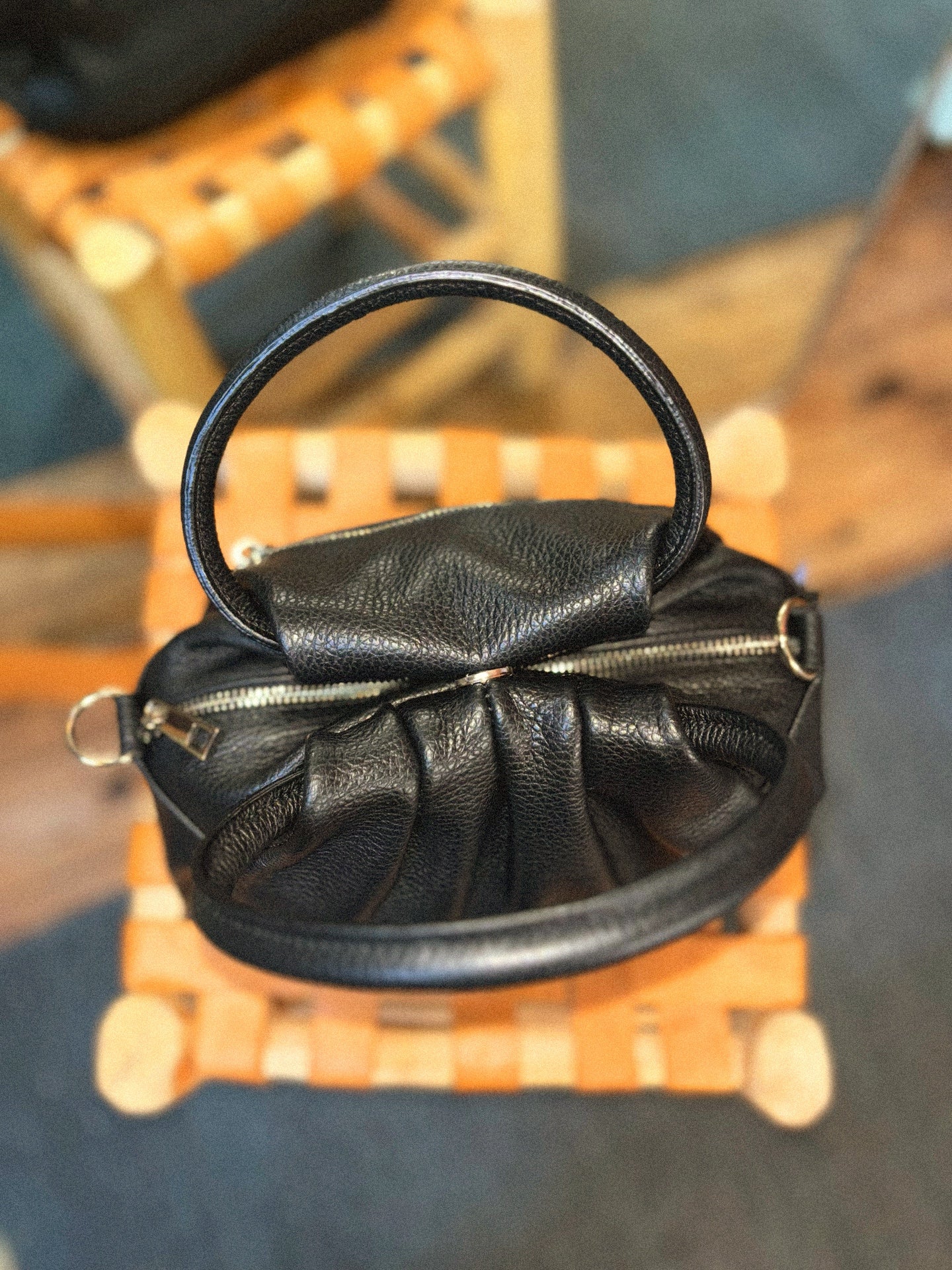 Bolso en piel.