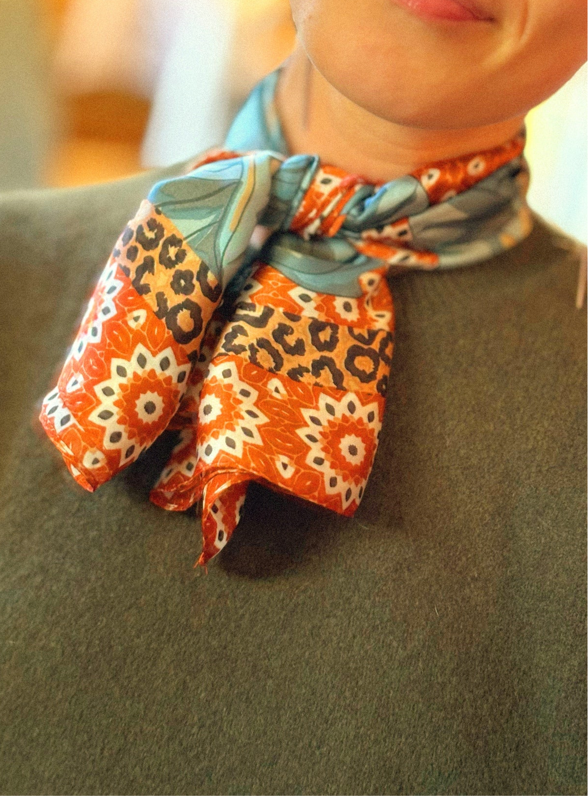 Pañuelo estampado.