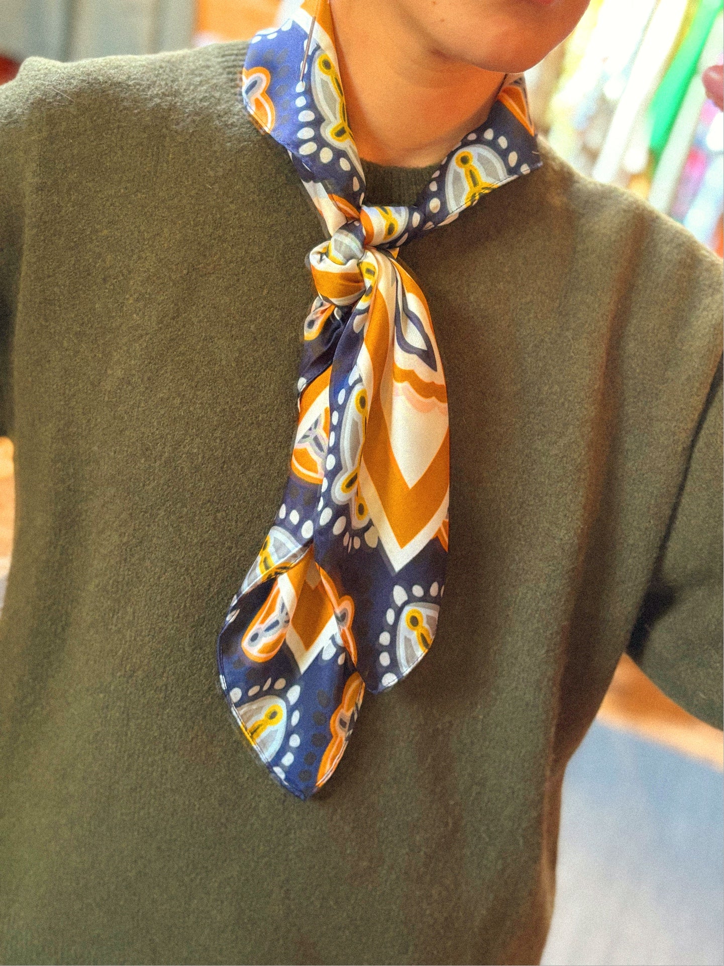 Pañuelo estampado.