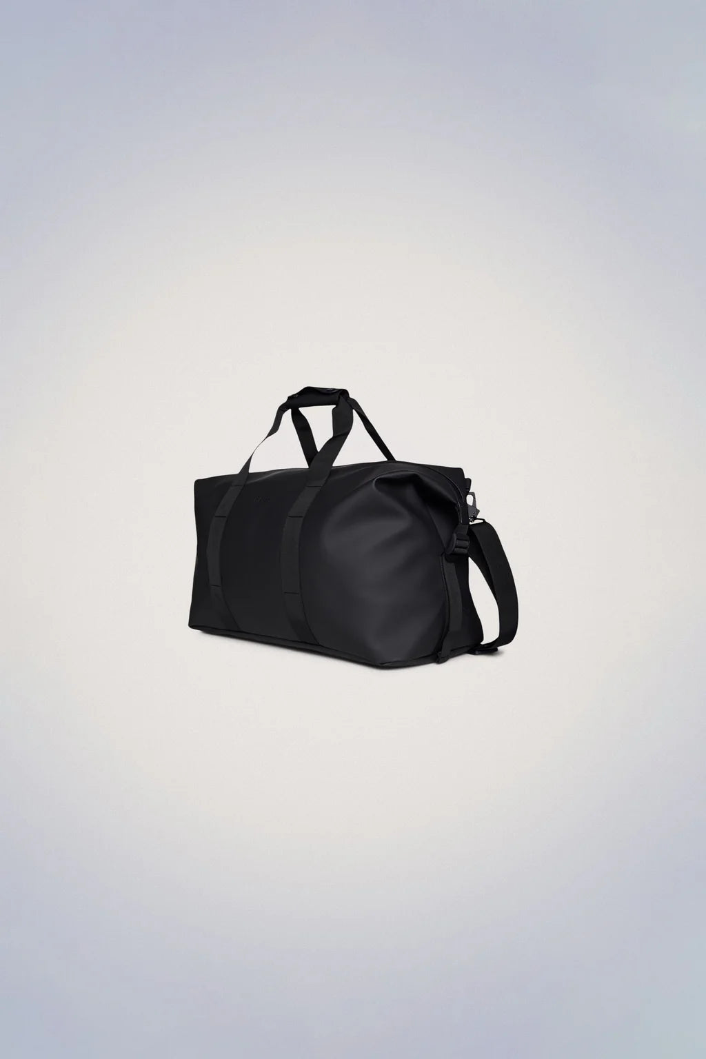 14200 - Hilo weekend bag.