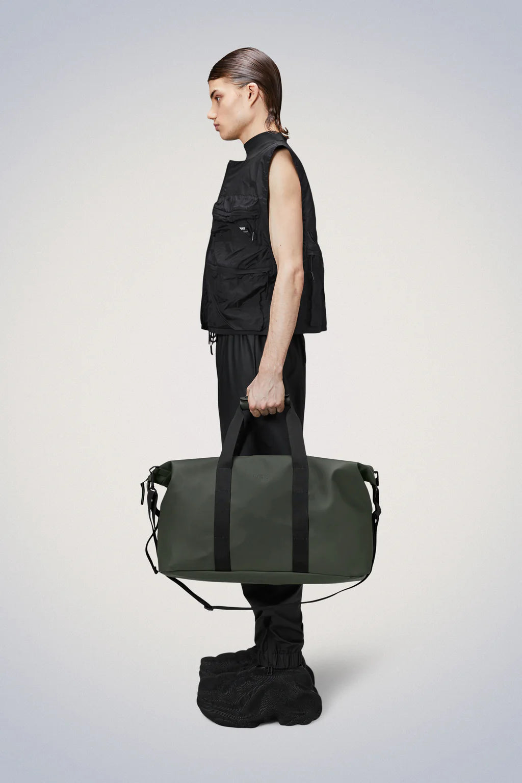 14200 - Hilo weekend bag.