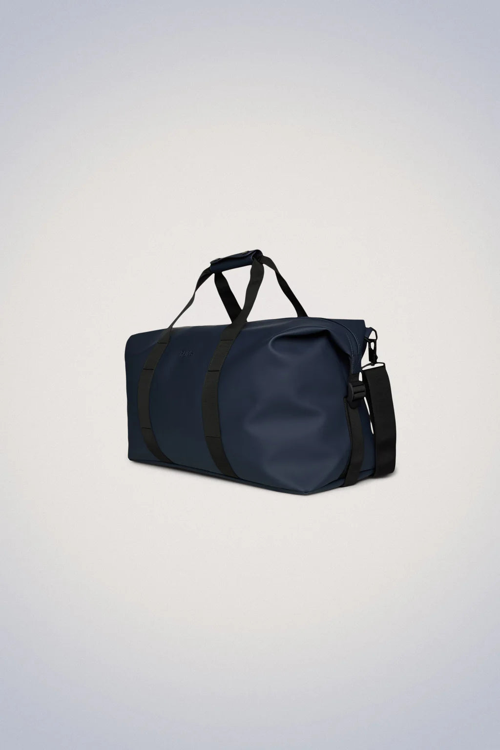14200 - Hilo weekend bag.
