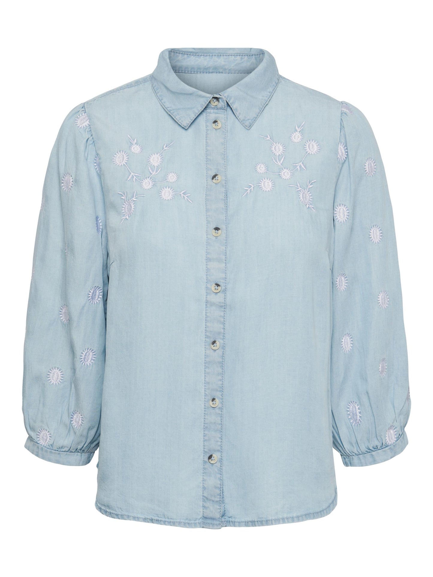 Camisa vaquera bordada.