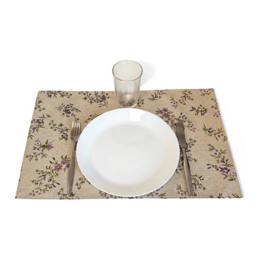 Mantel individual resinado.