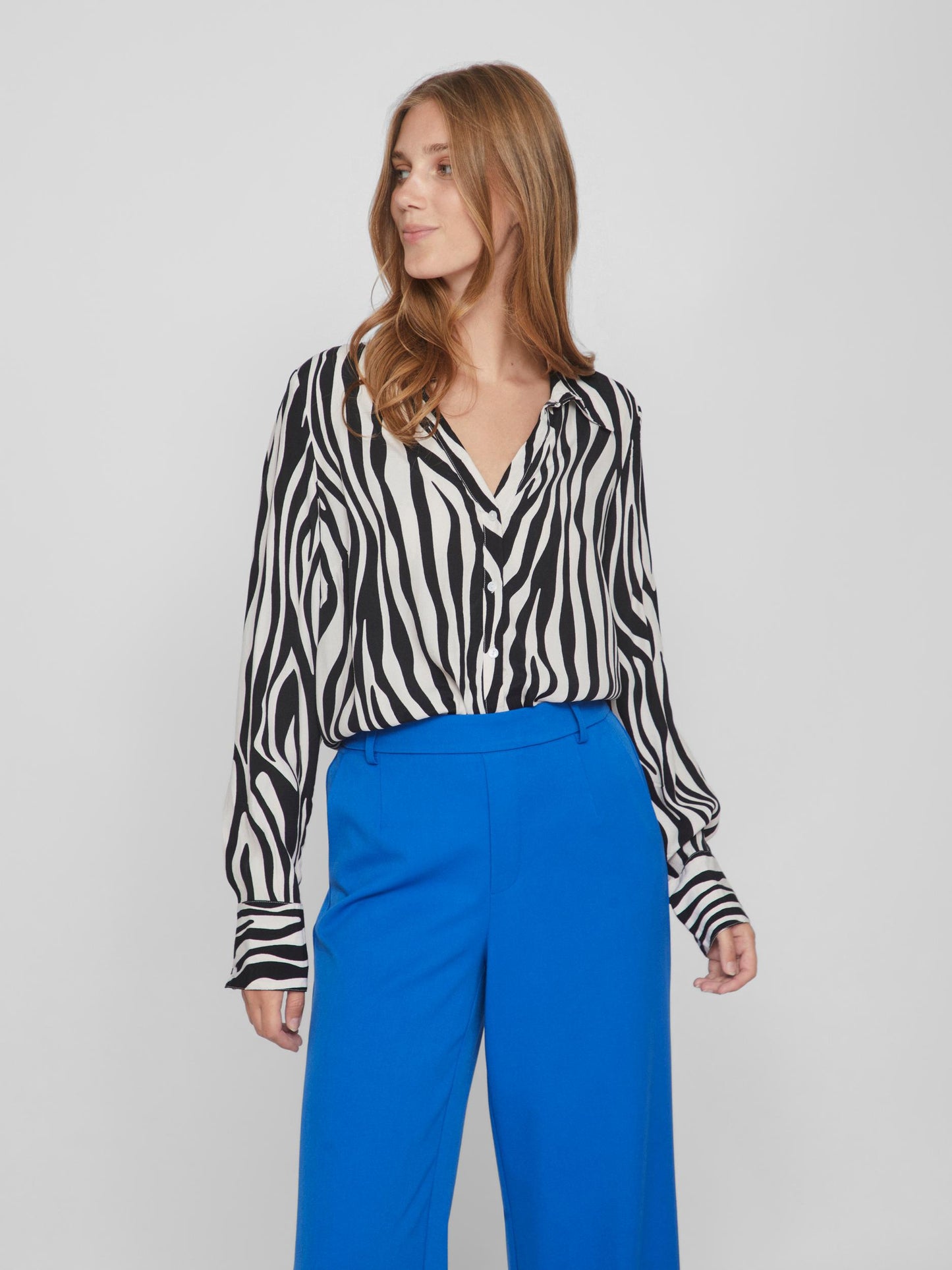 Camisa estampado cebra.