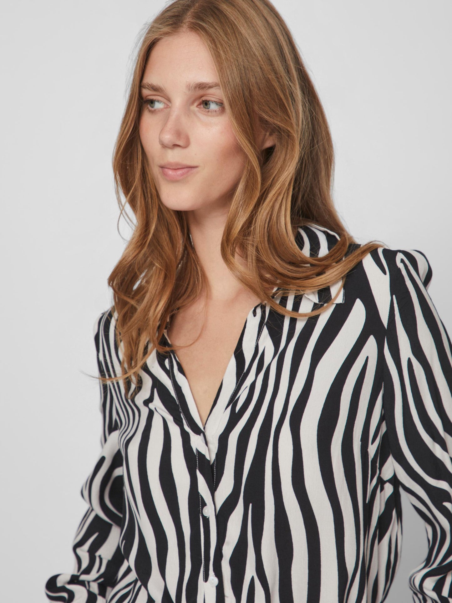 Camisa estampado cebra.