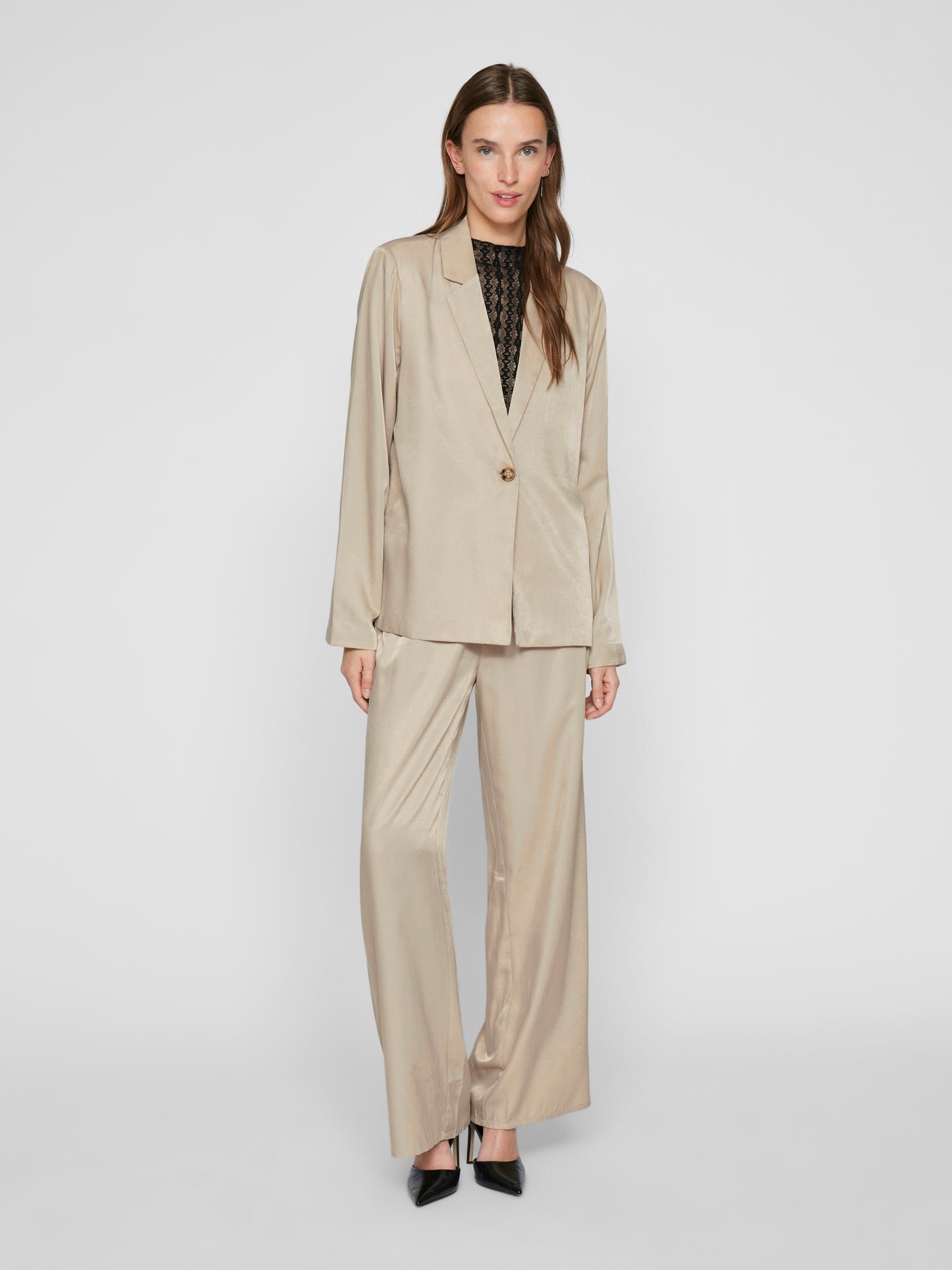 Blazer satinada.