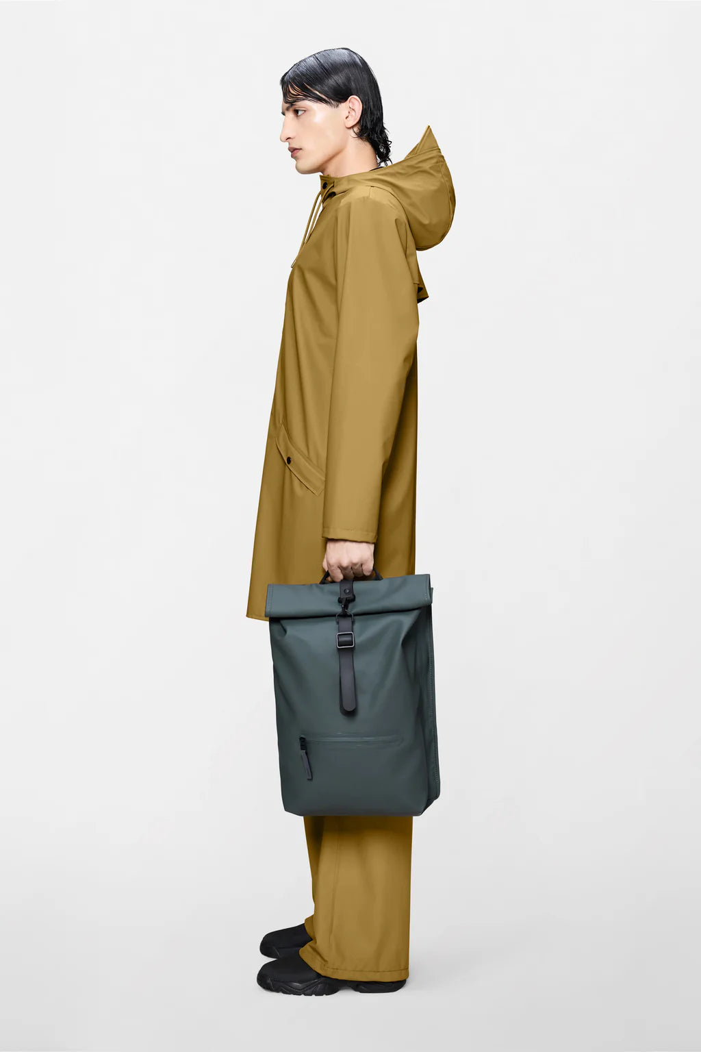 13320- Rolltop rucksack.