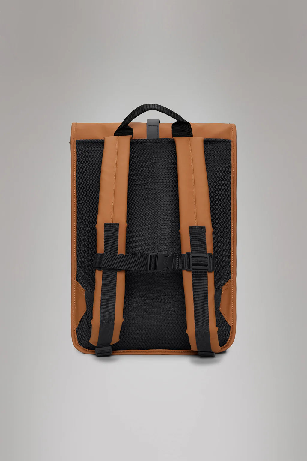 13320- Rolltop rucksack.