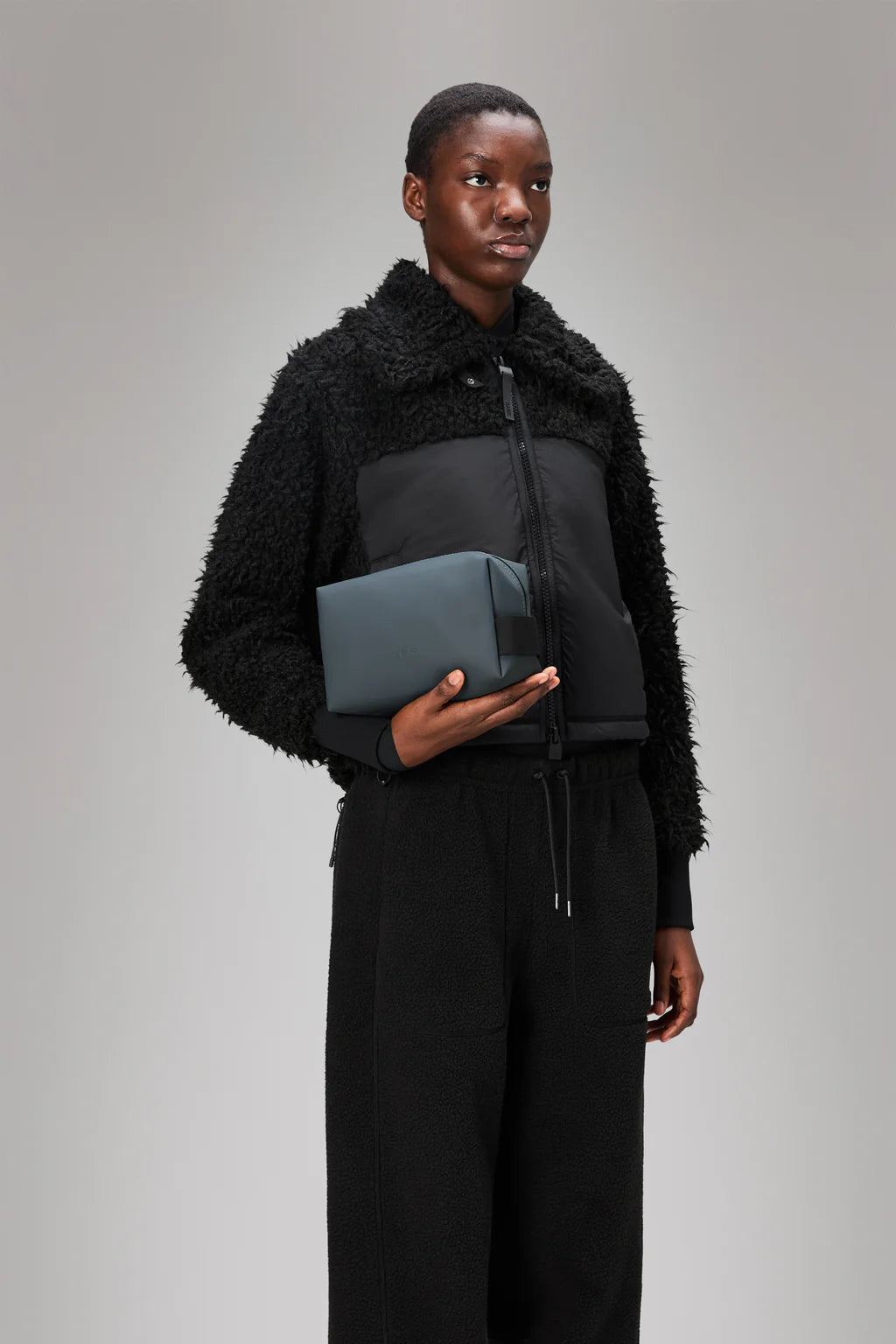 15580 - Wash Bag Small.