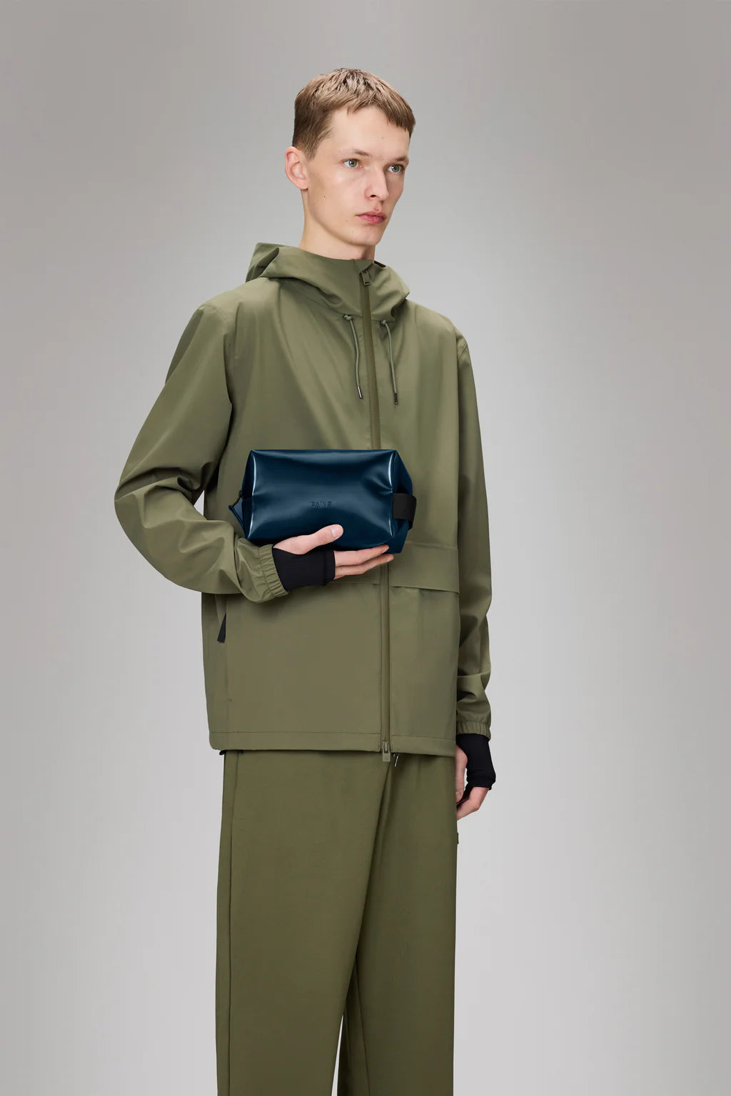 15580 - Wash Bag Small.