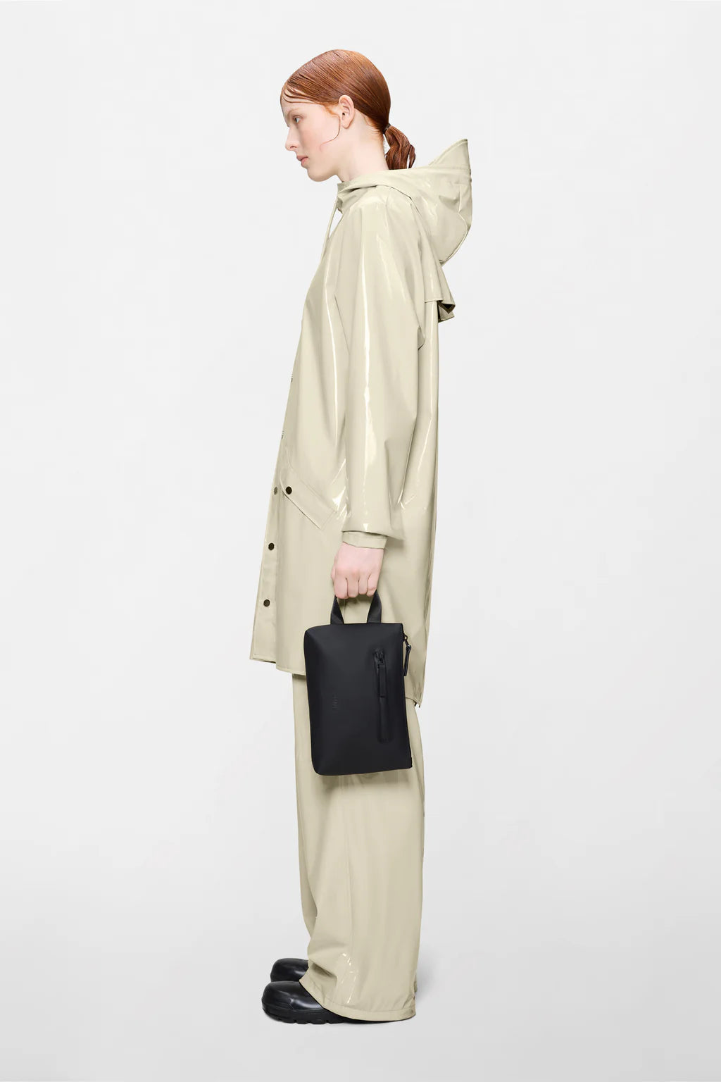 16250 - Cosmetic bag zip.
