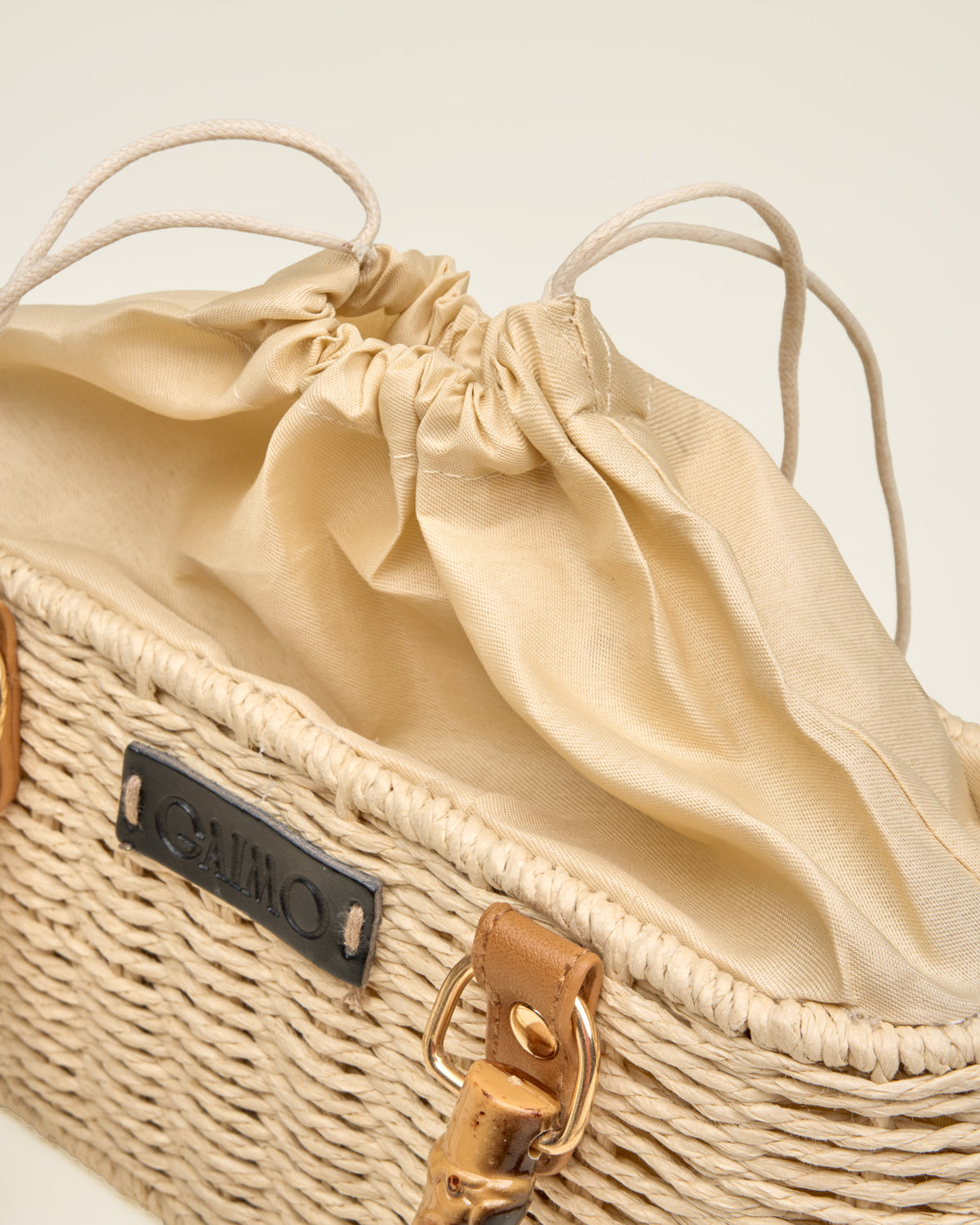 Bolso Box.