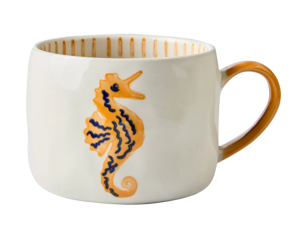 Taza cerámica pintada a mano.