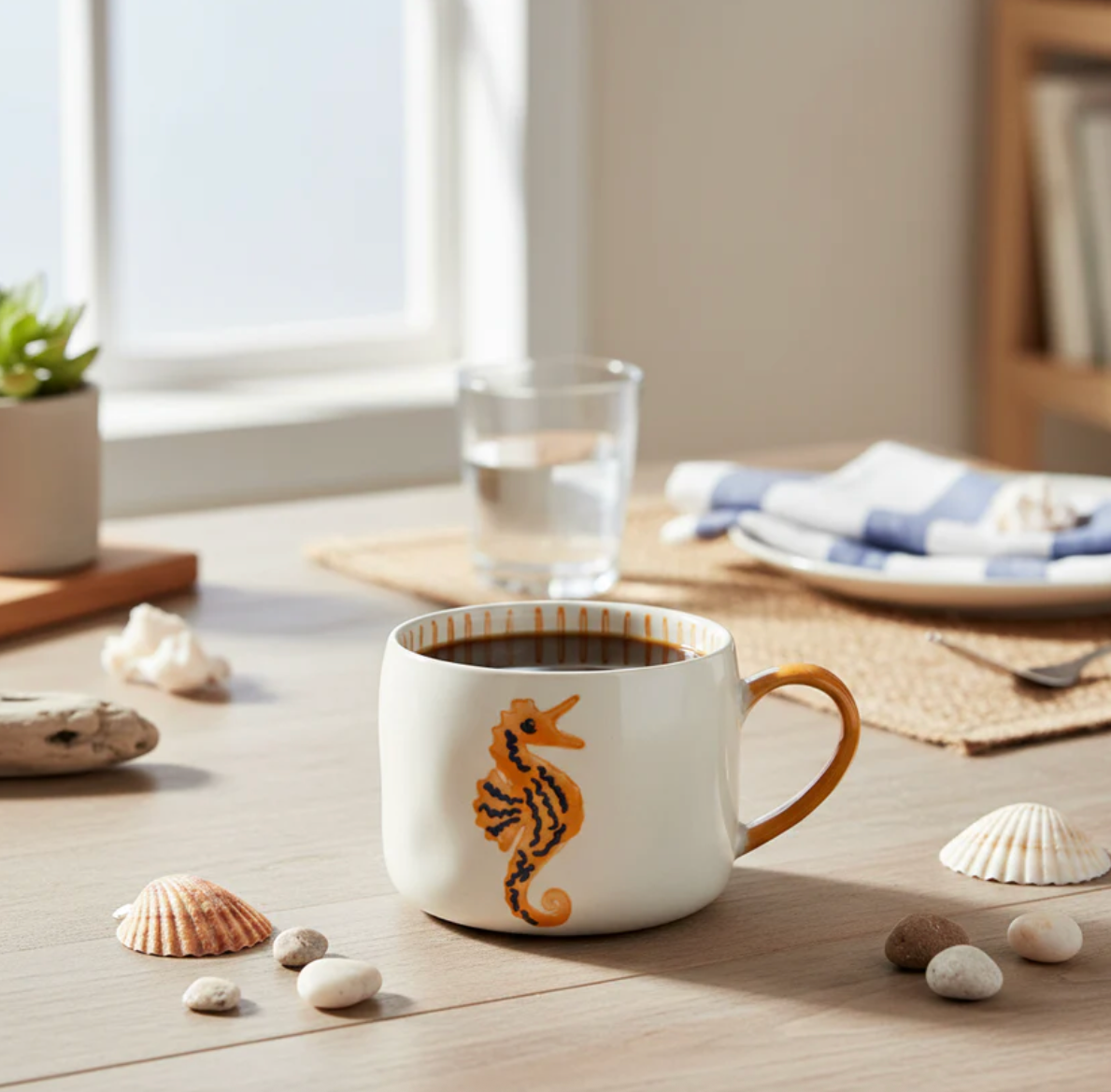 Taza cerámica pintada a mano.
