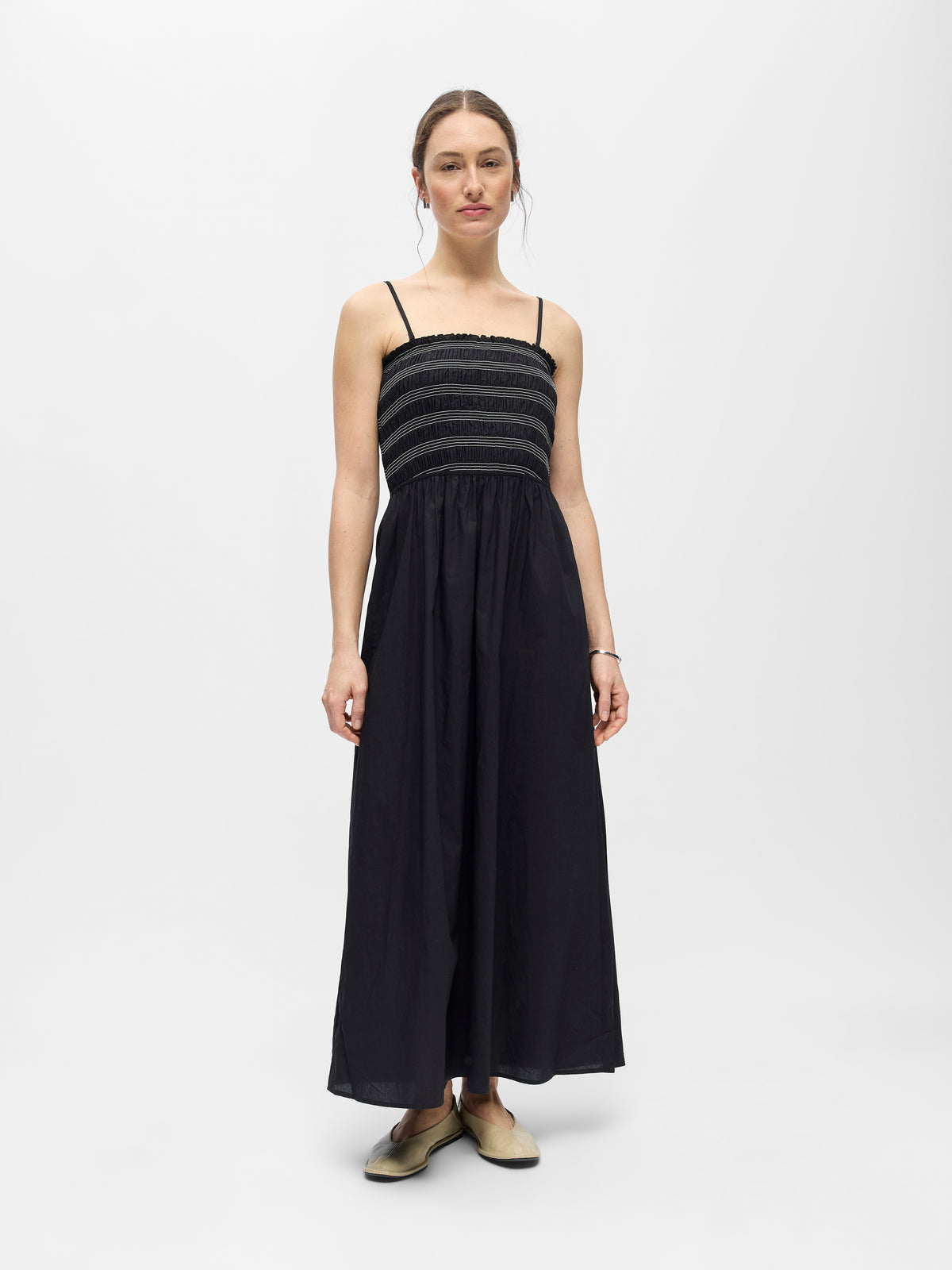 Vestido nido de abeja.