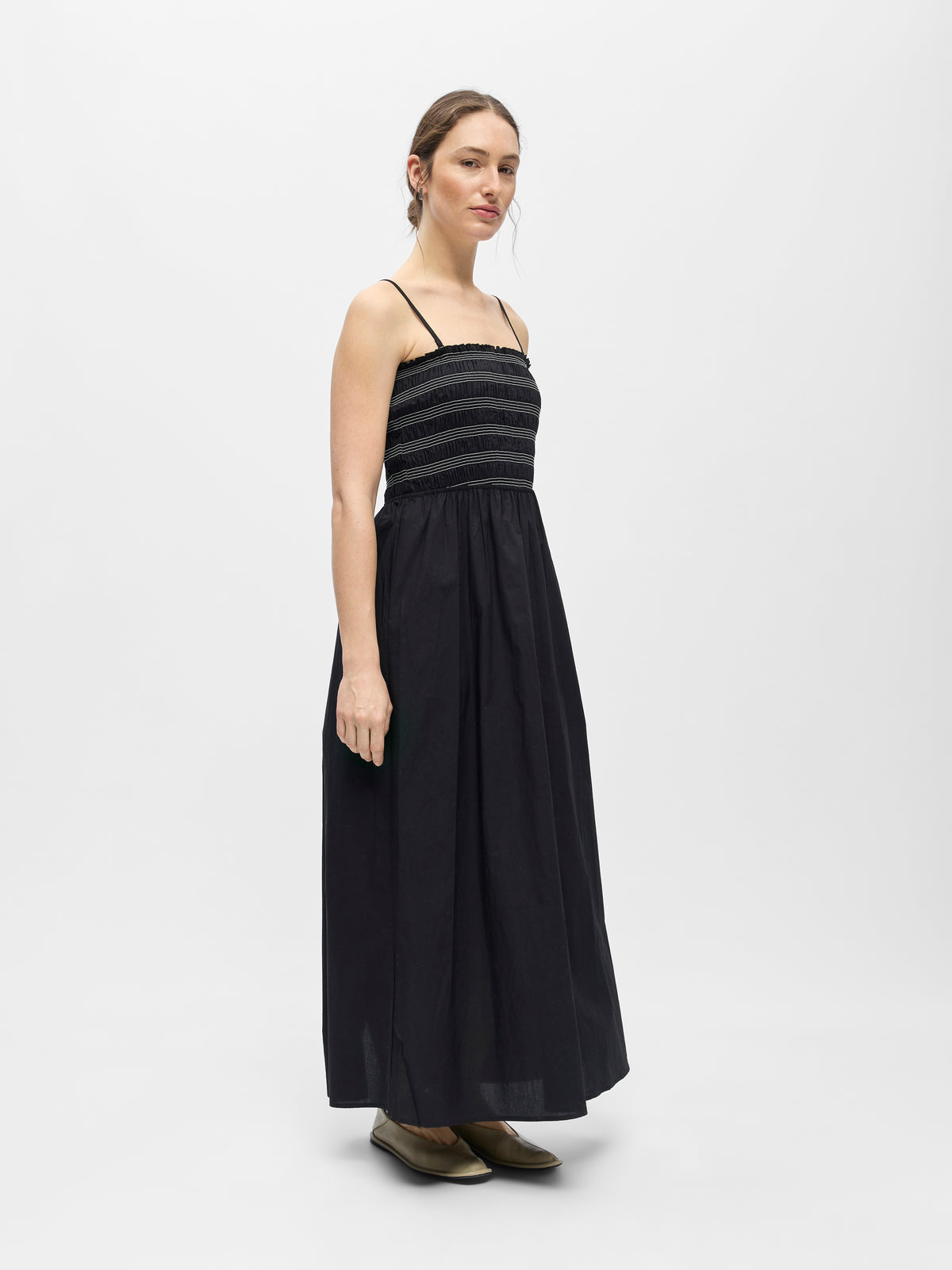 Vestido nido de abeja.