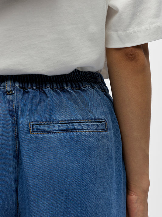 Pantalón culotte.