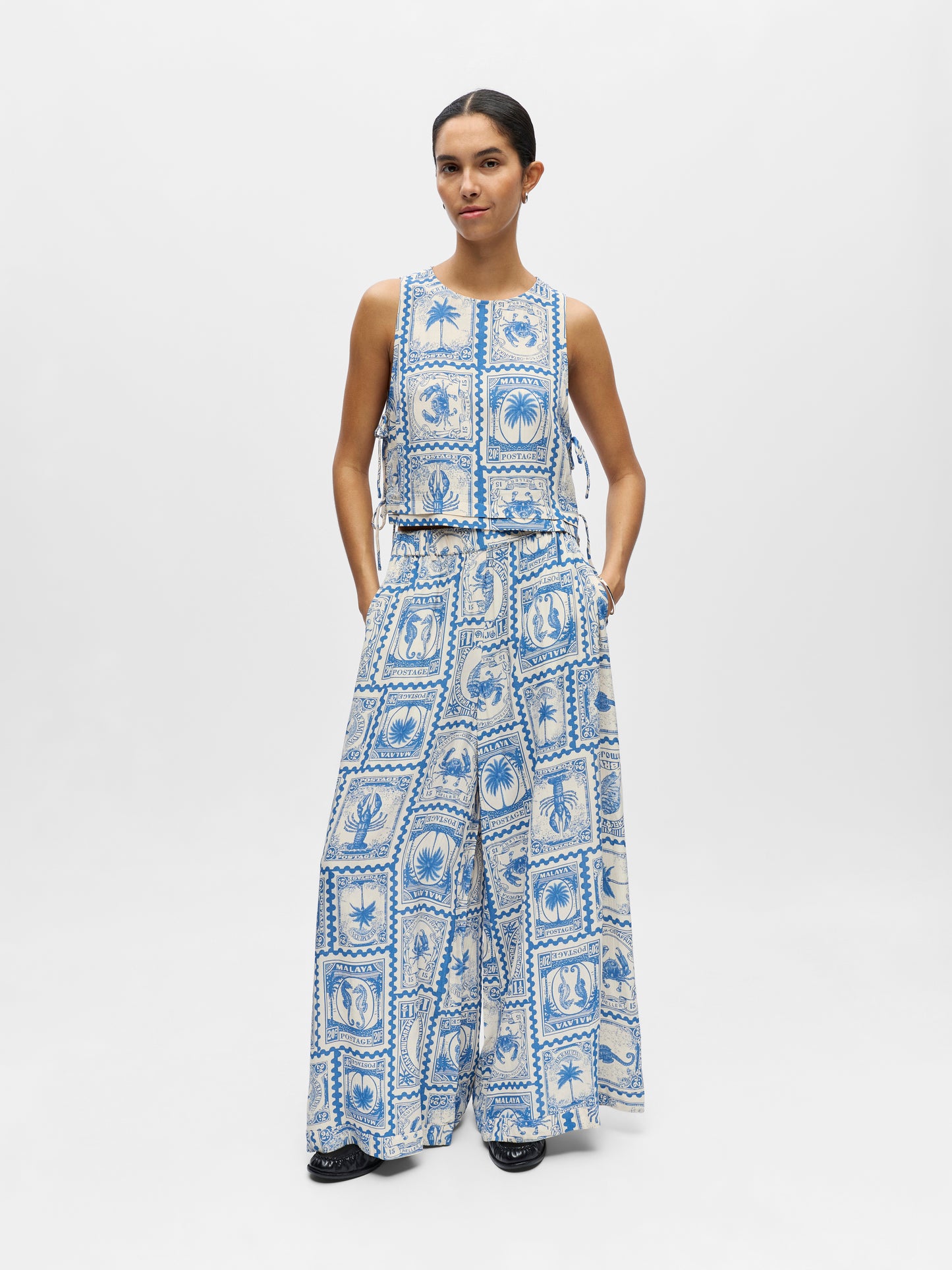 Pantalón estampado.
