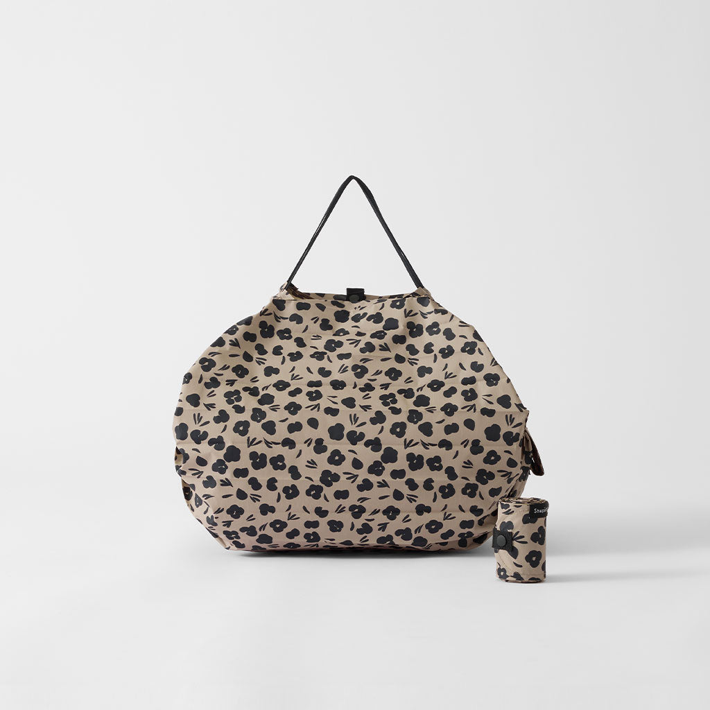 Shupatto bag.