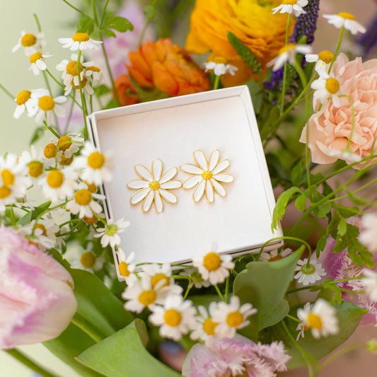 Pendiente acero margarita.