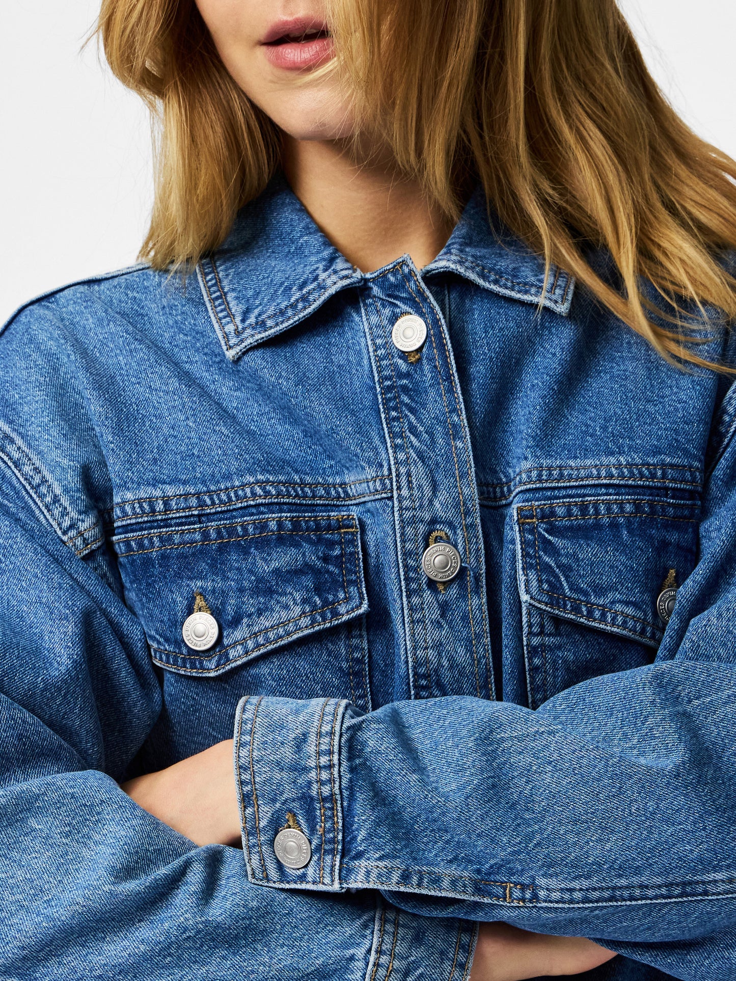 Chaqueta denim.