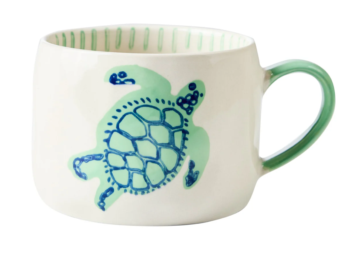 Taza cerámica pintada a mano.