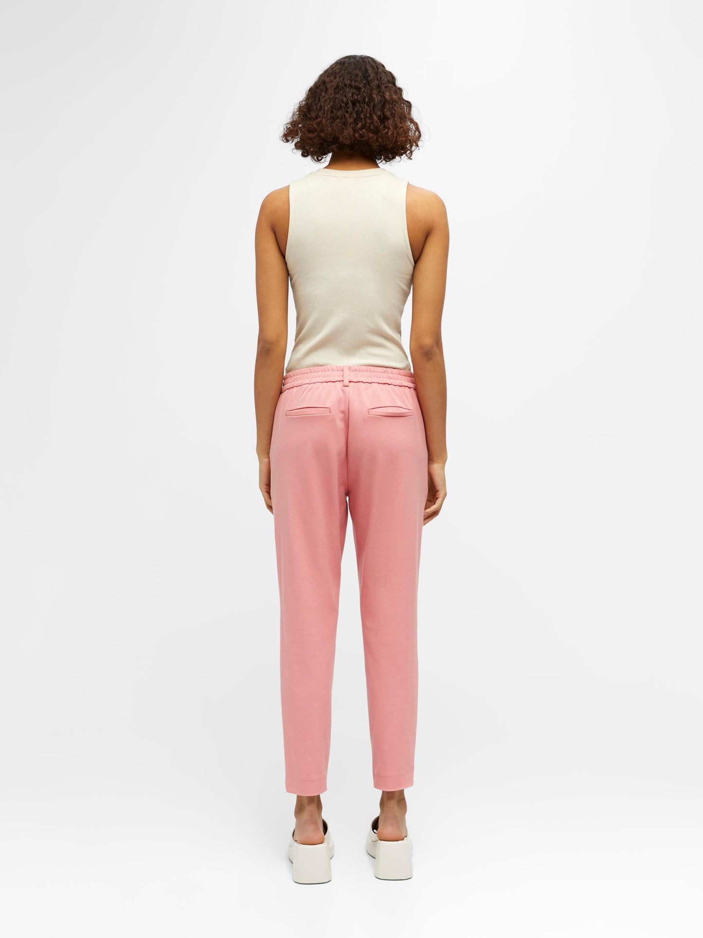 Pantalón vestir.